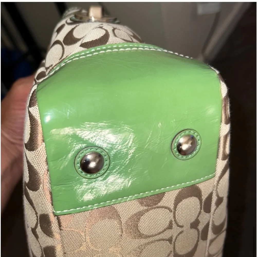 Tan with Green Leather Coach Handbag Color: Green/Tan Size: Medium NWOT - Picture 6 of 7
